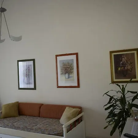 Apartment A Due Passi Dal Mare